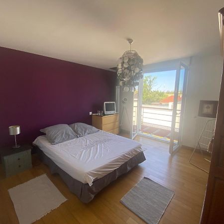 Chambre Avec Salle De Bain Privee Dans Maison บัวร์ ภายนอก รูปภาพ